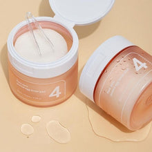 Laden Sie das Bild in den Gallery Viewer, Numbuzin No.4 Pore Zero Peeled Egg Toner Pad