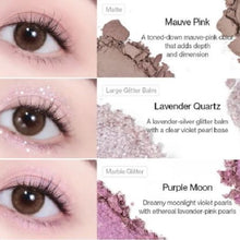 Laden Sie das Bild in den Gallery Viewer, UNLEASHIA Glitterpedia Eye Palette - N°4 All of Lavender Fog
